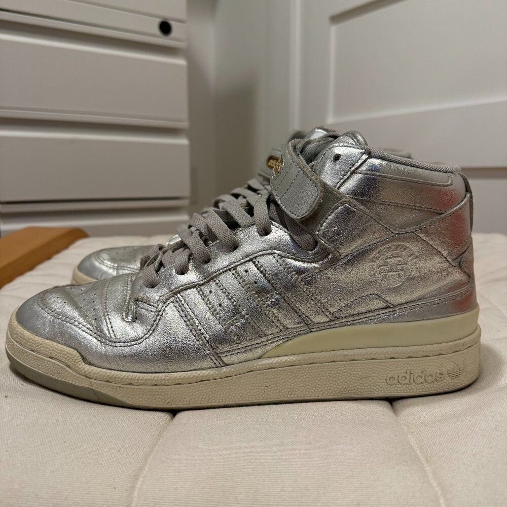 Adidas  Forum 25th Anniversary Sneaker Men 10.5 SILVER High Top 2008